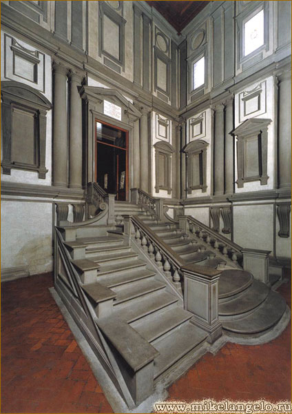Лестница библиотеки Лауренцианы. Микеланджело / www.mikelangelo.ru