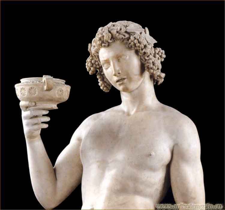 Опьяненный Вакх. Фрагмент. Мраморная статуя. Микеланджело / www.mikelangelo.ru